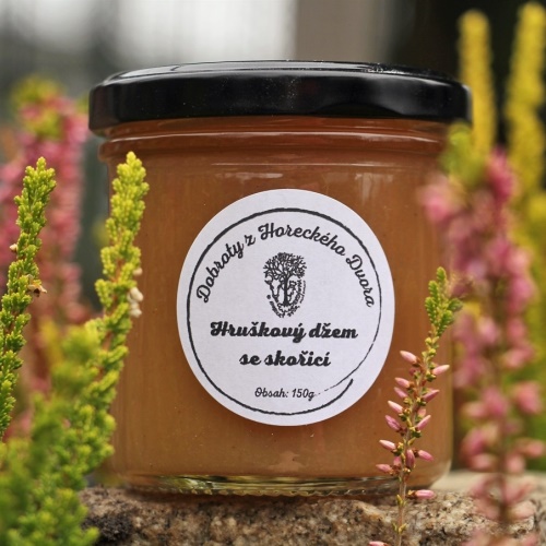 Hruškový džem se skořicí